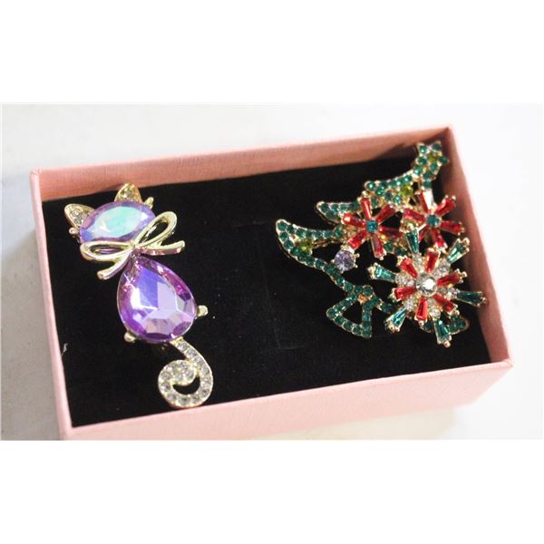 NEW 2PCS BROOCH SET