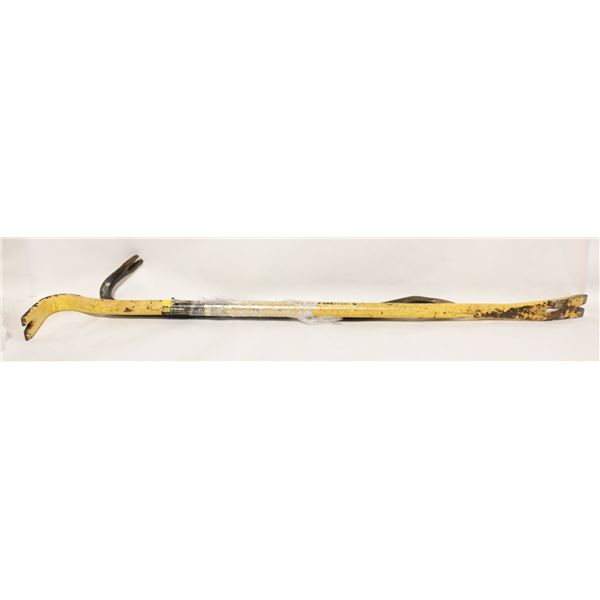 CROWBARS- LOT OF 3 ASSORTED SIZES