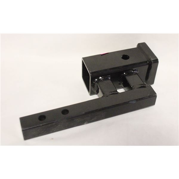 MAXXHAUL 1-1/4" TO 2" HITCH ADAPTOR