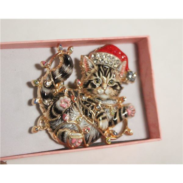 NEW LARGE CAT BROOCH WITH CLEAR RHINESTONES