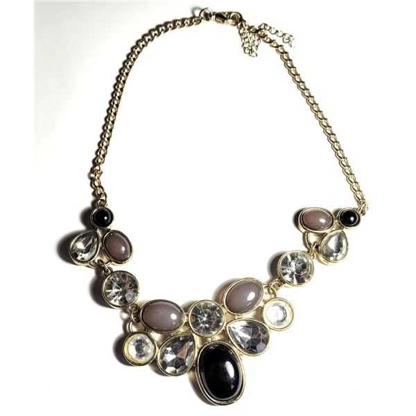 18) VINTAGE GOLD TONE WITH CLEAR &