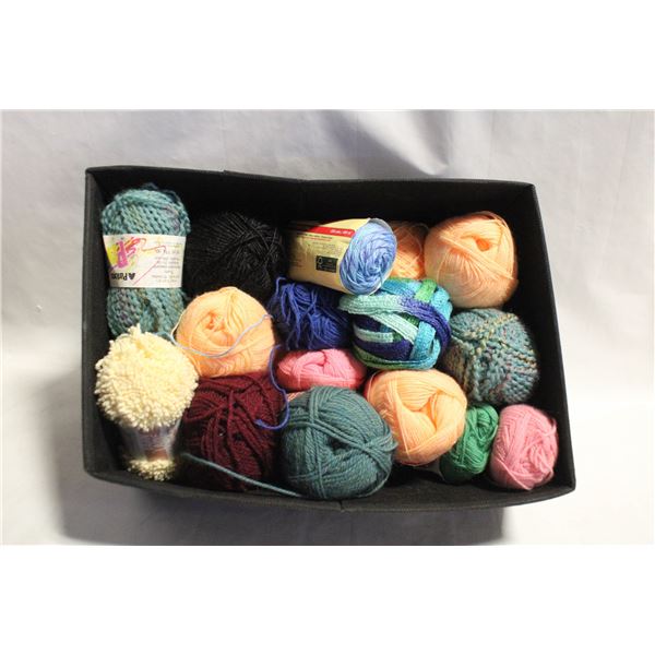 ASSORTED KNITTED/CROCHETING MATERIAL INCLUDING