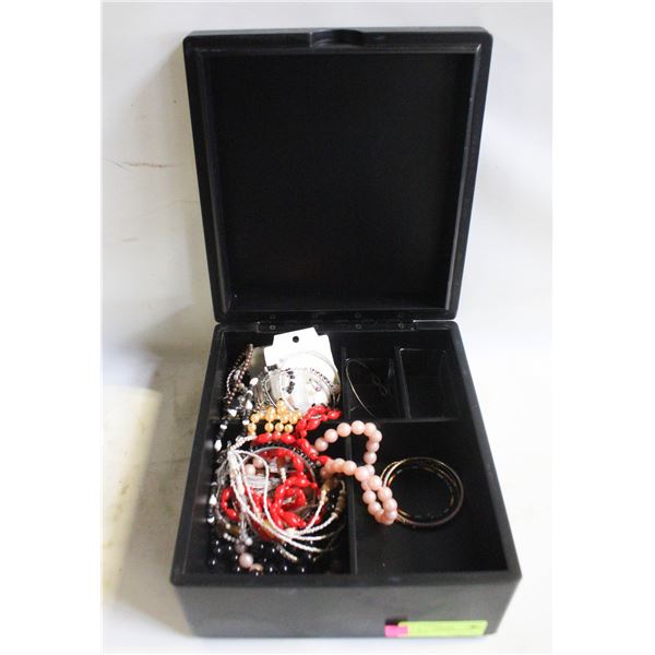 FLAT WITH JEWLERY BOX AND CONTENTS