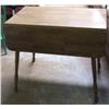 Image 3 : Vintage Wood Drop Leaf Table  MUST BE PICKED UP