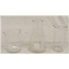 Image 1 : Three Pyrex Beakers