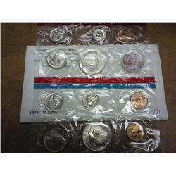 1971 US Mint UNC Set P/D/S