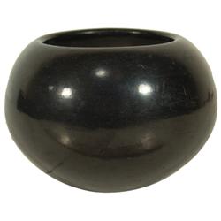 San Ildefonso Pottery Bowl - Crescencia Tafoya