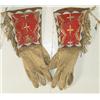 Image 3 : Sioux Quilled Gauntlets
