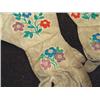 Image 2 : Athabascan Gauntlets