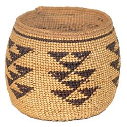 Hupa Miniature Basket