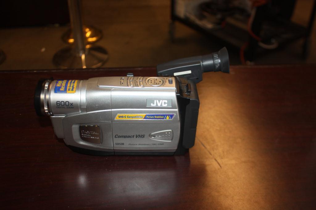 jvc Compact vhs Camcorder