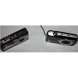 Lot of 2 Digital Cameras 1 a Samsung & 1 a Kodak