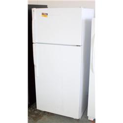 GE Refrigerator