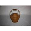 Image 2 : Collectible Basket