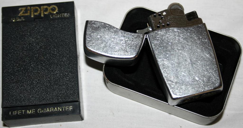 2 Zippo Lighters And 2 Ronson Lighters
