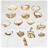 Image 1 : Lot of 6 Gold Charms