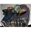 Image 3 : 1 Golf bag w/ Golf Clubs Some Spalding & Some Made