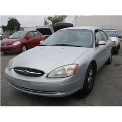 2002 Ford Taurus SE