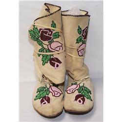 Plains Moccasins