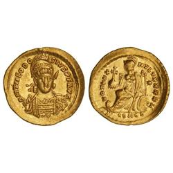 Sólido. 430-439 d.C. TEODOSIO II. CONSTANTINOPLA. Anv.: D. N. THEODOSIVS P. F. AVG. Busto de frente 