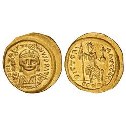 Sólido. JUSTINO II (565-578). CONSTANTINOPLA. Anv.: DS. N. IVSTINVS P. P. AVI. Busto de frente acora