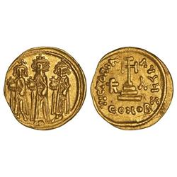 Sólido. HERACLIO (610-641). CONSTANTINOPLA. Anv.: Heraclio, Heraclio Constantino y Heraclonas en pie
