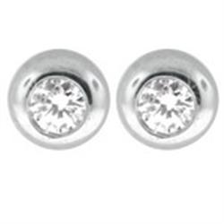 0.14 Ct Vs Diamond Earrings18 Kw 