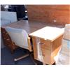 Image 1 : Wooden Desk w/ a Chair