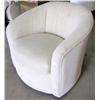 Image 2 : 1 Swivel Chair