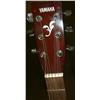 Image 4 : Yamaha 6 String Guitar