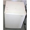 Image 1 : Kenmore Mini Fridge