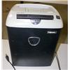 Image 1 : Fellowes Paper Shredder