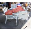 Image 1 : Patio Table w/ Chair