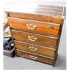 Image 1 : Vintage Style Dresser