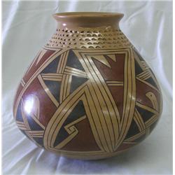 Mata Ortiz Polychrome Pottery by Genoveva Sandoval