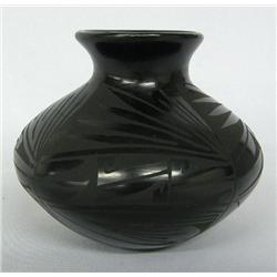 Mata Ortiz Black on Black Pot by Manuel Quezada