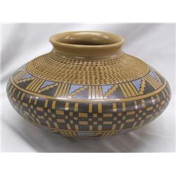 Mata Ortiz Polychrome Pot by Jesus Tena