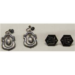 2 Pr Vintage Asian Screwback Earrings