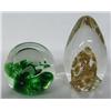 Image 1 : 2 Glass Paperweights