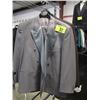 Image 1 : 3 Formal Suits