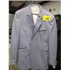 Image 1 : 3 Formal Suits