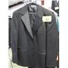 Image 1 : 3 Formal Suits