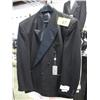 Image 1 : 3 Formal Suits