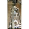 Image 1 : Rotating Clothes Carousel