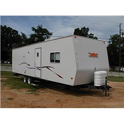 2006 HOLIDAY RAMBLER 32' DEALER MODEL TRAVEL TRAILER