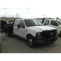 2006 FORD F350 CREWCAB FLATBED,