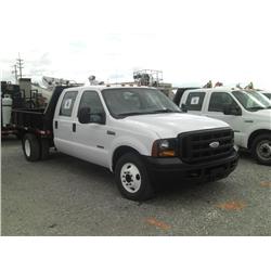 2005 FORD F350 CREWCAB FLATBED,
