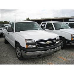 2006 CHEVROLET 1500  SILVERADO EXTENDED CAB PICKUP,