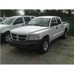 2008 DODGE DAKOTA CREWCAB 4X4 PICKUP,