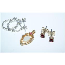 2 Earrings & Pendant